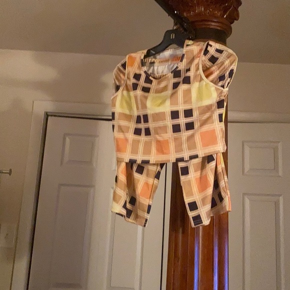 2pcs short set - Picture 1 of 4